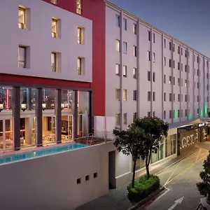 Protea Fire & Ice By Marriott Kaapstad